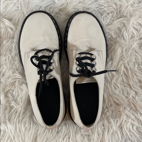 Dr. Martens 1461 HDW Ivory Oxford Hardware Leather Shoes Women’s Size 8 Unisex - Picture 7 of 12